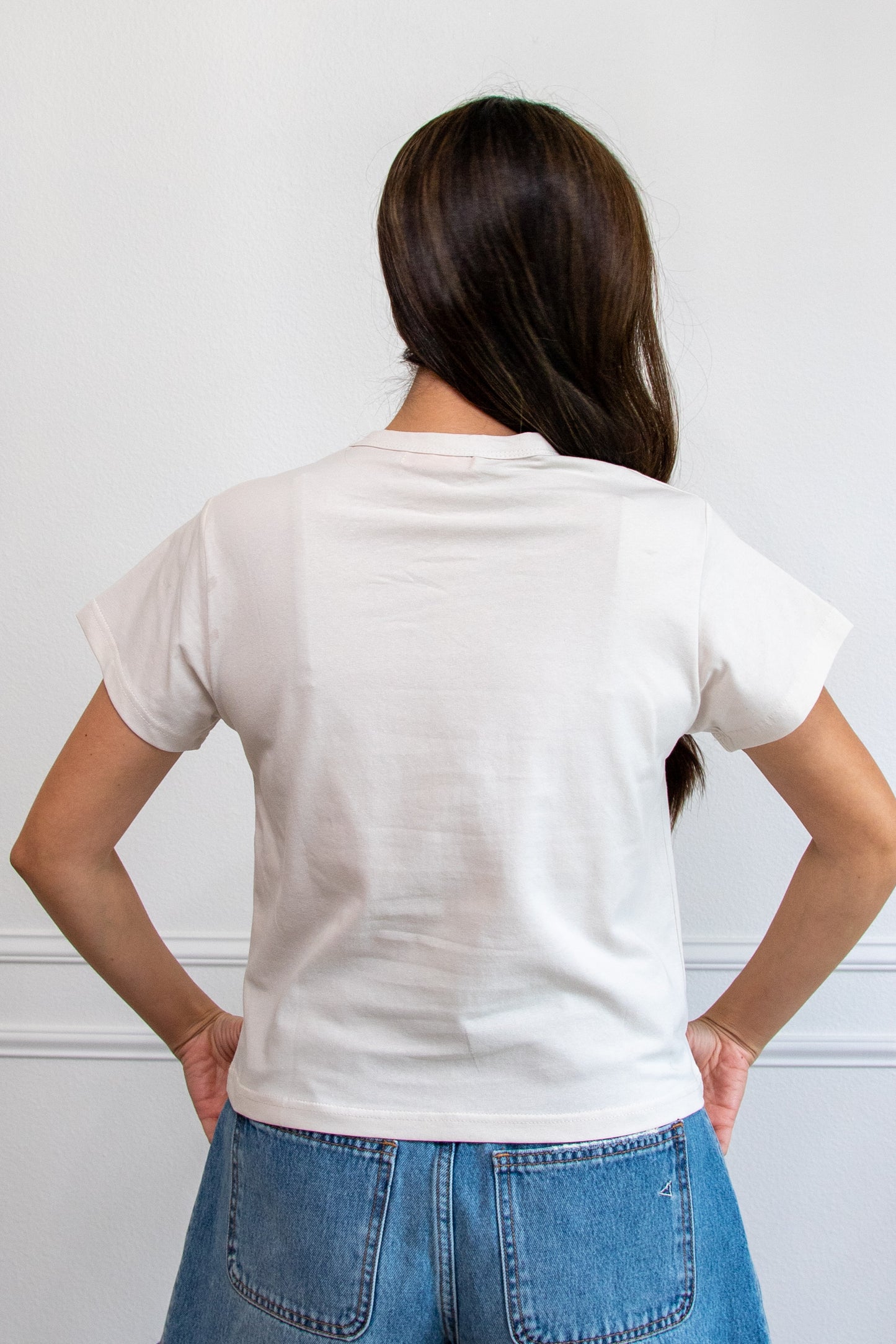 Collette Basic Off White Tee